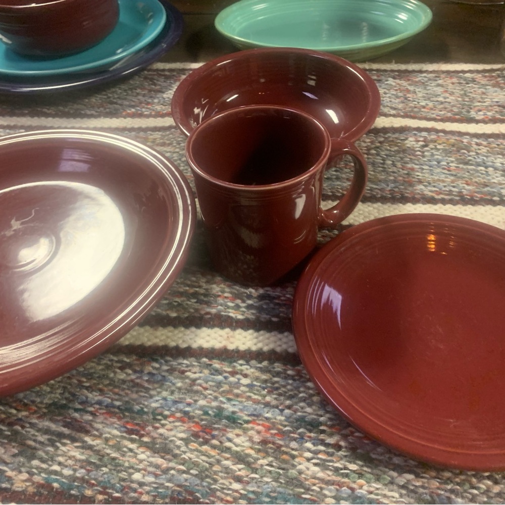 Fiesta Cinnabar 4 Piece Set - Picture 3 of 11